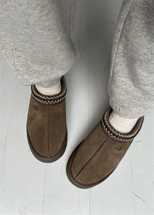 W Tazz shoe Hickory UGG 